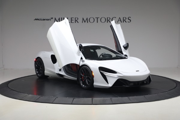 Used 2023 McLaren Artura TechLux for sale $164,900 at Rolls-Royce Motor Cars Greenwich in Greenwich CT 06830 20