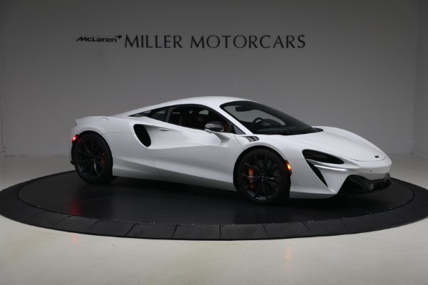 Used 2023 McLaren Artura Performance for sale $164,900 at Rolls-Royce Motor Cars Greenwich in Greenwich CT 06830 10