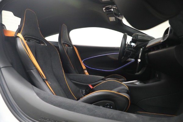 Used 2023 McLaren Artura Performance for sale $164,900 at Rolls-Royce Motor Cars Greenwich in Greenwich CT 06830 25