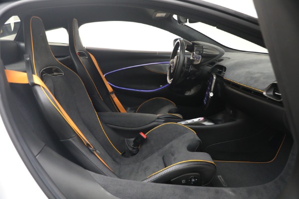 Used 2023 McLaren Artura Performance for sale $164,900 at Rolls-Royce Motor Cars Greenwich in Greenwich CT 06830 26