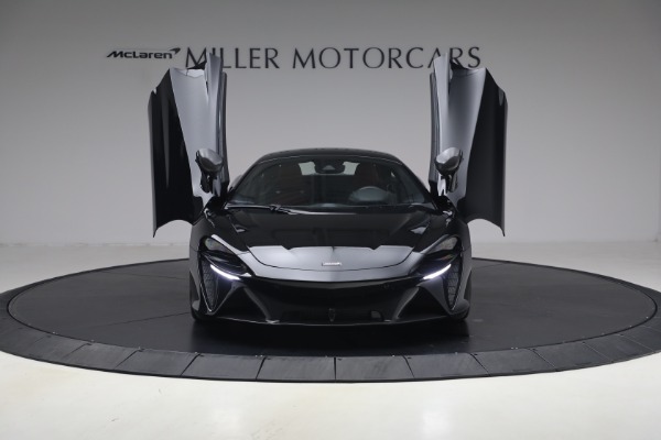 Used 2024 McLaren Artura TechLux for sale Call for price at Rolls-Royce Motor Cars Greenwich in Greenwich CT 06830 13