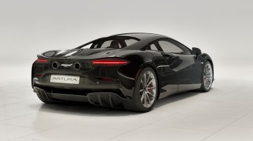 Used 2024 McLaren Artura TechLux for sale $175,900 at Rolls-Royce Motor Cars Greenwich in Greenwich CT 06830 3