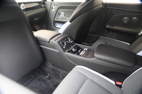 Used 2026 Rolls-Royce Spectre for sale $405,900 at Rolls-Royce Motor Cars Greenwich in Greenwich CT 06830 26
