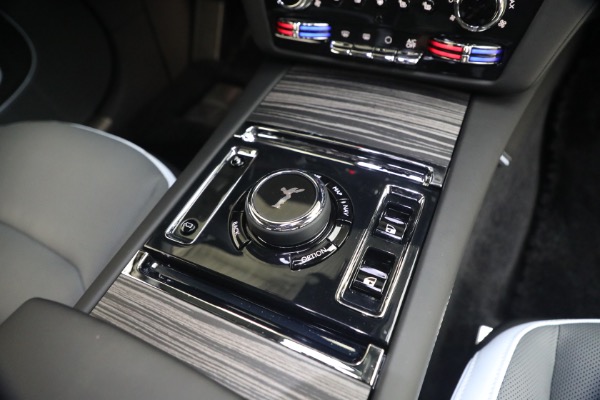 Used 2026 Rolls-Royce Spectre for sale $405,900 at Rolls-Royce Motor Cars Greenwich in Greenwich CT 06830 27