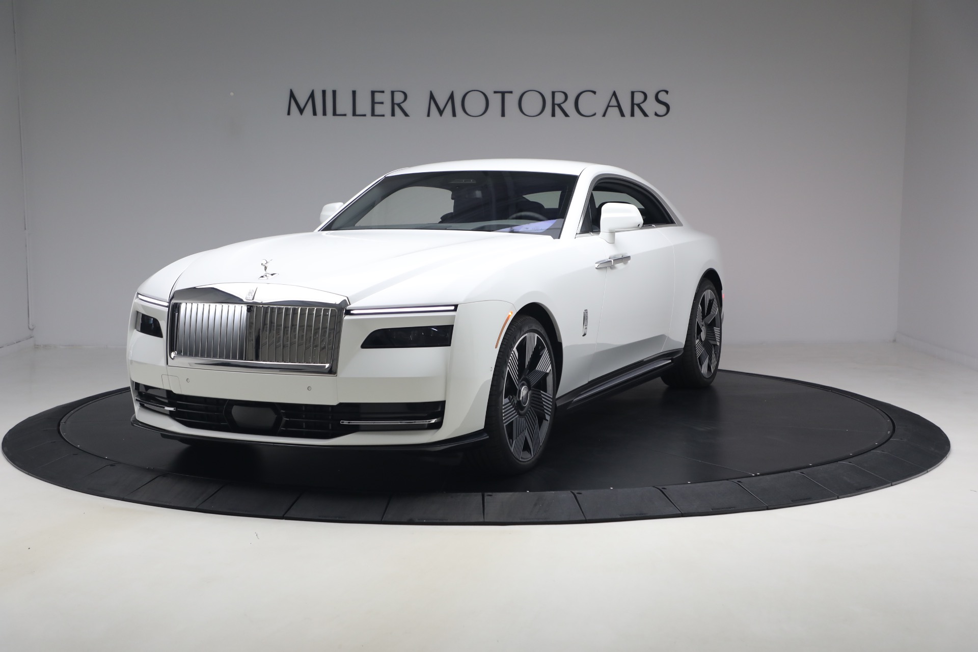 Used 2026 Rolls-Royce Spectre for sale $405,900 at Rolls-Royce Motor Cars Greenwich in Greenwich CT 06830 1