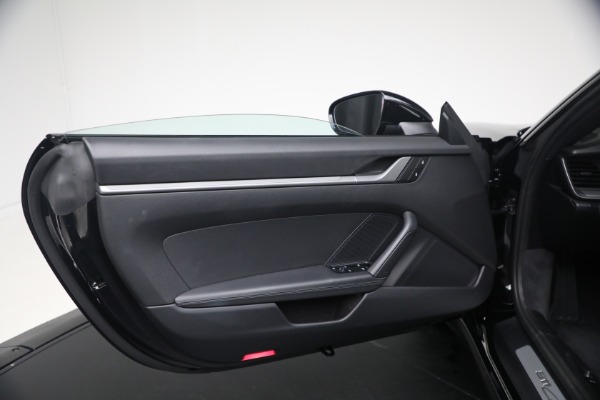 Used 2025 Porsche 911 Carrera for sale $137,900 at Rolls-Royce Motor Cars Greenwich in Greenwich CT 06830 18