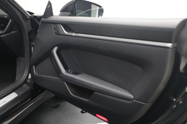 Used 2025 Porsche 911 Carrera for sale $137,900 at Rolls-Royce Motor Cars Greenwich in Greenwich CT 06830 25