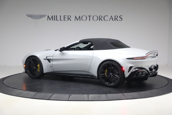 New 2026 Aston Martin Vantage S Roadster for sale $261,400 at Rolls-Royce Motor Cars Greenwich in Greenwich CT 06830 16