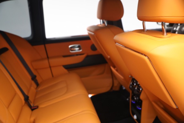 New 2026 Rolls-Royce Cullinan for sale $414,900 at Rolls-Royce Motor Cars Greenwich in Greenwich CT 06830 25