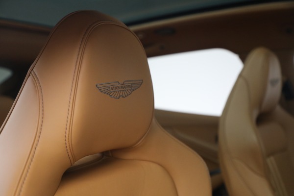 Used 2025 Aston Martin DBX 707 for sale $214,900 at Rolls-Royce Motor Cars Greenwich in Greenwich CT 06830 25