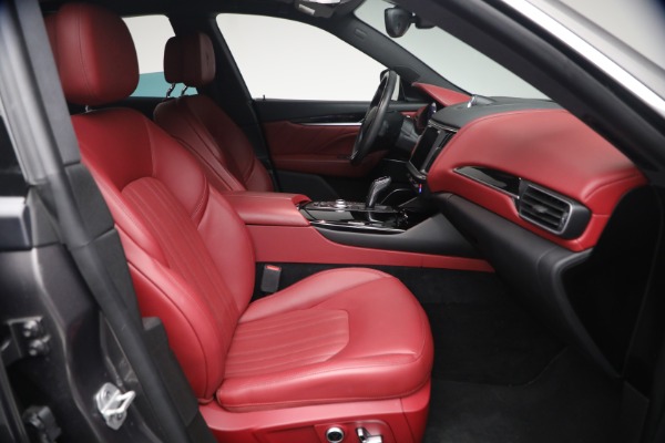 Used 2022 Maserati Levante GT for sale $42,900 at Rolls-Royce Motor Cars Greenwich in Greenwich CT 06830 13