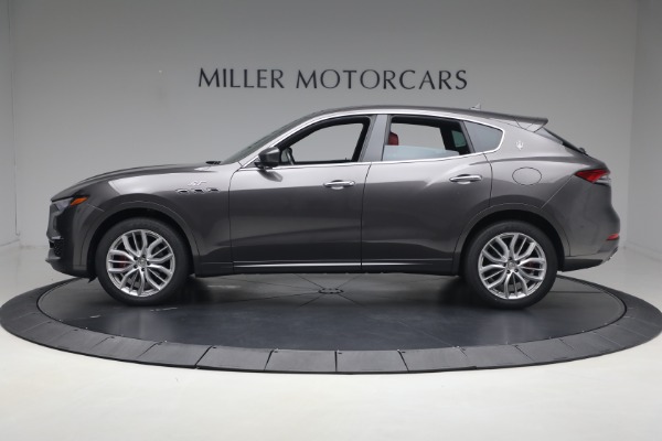 Used 2022 Maserati Levante GT for sale $42,900 at Rolls-Royce Motor Cars Greenwich in Greenwich CT 06830 3