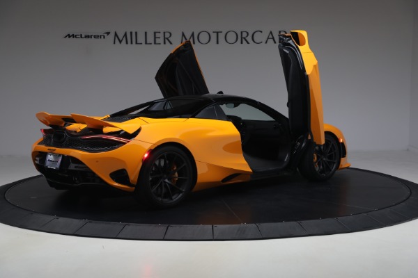 Used 2025 McLaren 750S Spider Performance for sale $369,900 at Rolls-Royce Motor Cars Greenwich in Greenwich CT 06830 18