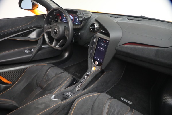 Used 2025 McLaren 750S Spider Performance for sale $369,900 at Rolls-Royce Motor Cars Greenwich in Greenwich CT 06830 26