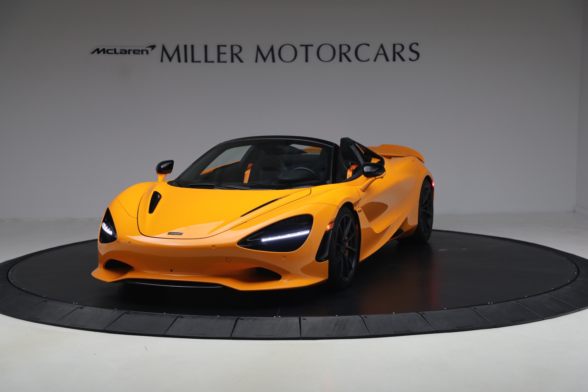 Used 2025 McLaren 750S Spider Performance for sale $369,900 at Rolls-Royce Motor Cars Greenwich in Greenwich CT 06830 1