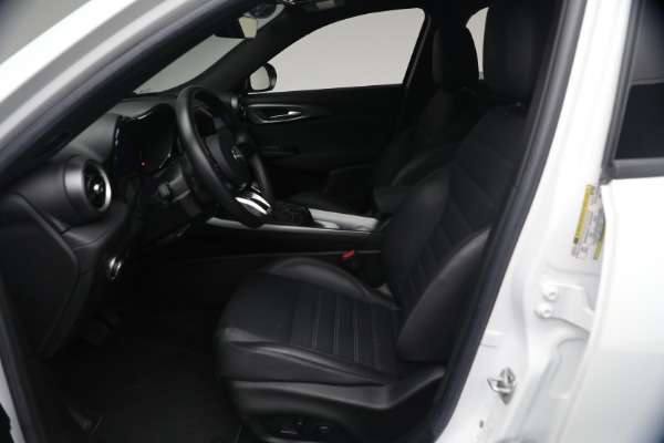 Used 2024 Alfa Romeo Tonale Hybrid Ti for sale $28,900 at Rolls-Royce Motor Cars Greenwich in Greenwich CT 06830 13
