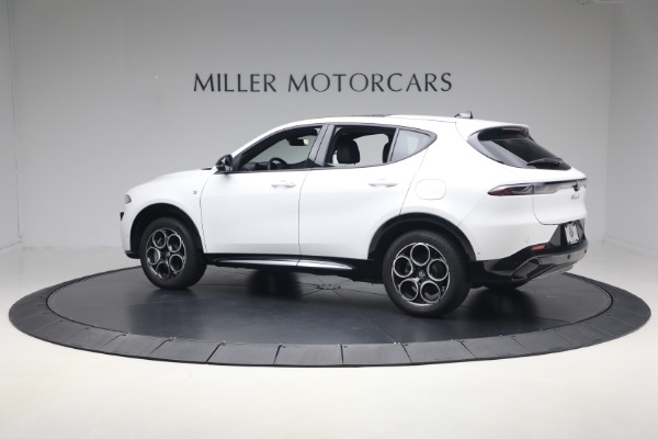 Used 2024 Alfa Romeo Tonale Hybrid Ti for sale $28,900 at Rolls-Royce Motor Cars Greenwich in Greenwich CT 06830 4