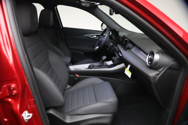 New 2026 Alfa Romeo Tonale Sprint for sale $46,935 at Rolls-Royce Motor Cars Greenwich in Greenwich CT 06830 16
