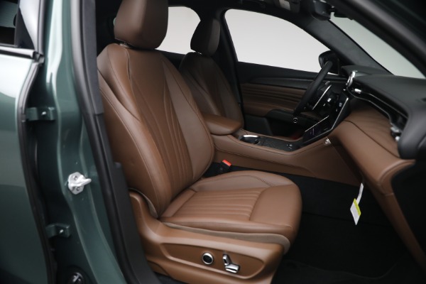 New 2026 Maserati Grecale Modena V6 for sale $96,295 at Rolls-Royce Motor Cars Greenwich in Greenwich CT 06830 16