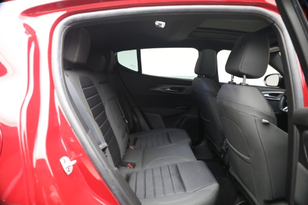 Used 2024 Alfa Romeo Tonale Hybrid Ti for sale $29,900 at Rolls-Royce Motor Cars Greenwich in Greenwich CT 06830 20