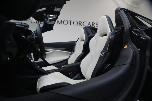 New 2027 McLaren 750S Spider TechLux for sale $437,820 at Rolls-Royce Motor Cars Greenwich in Greenwich CT 06830 28