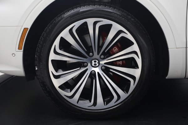 Used 2022 Bentley Bentayga V8 for sale $137,900 at Rolls-Royce Motor Cars Greenwich in Greenwich CT 06830 14