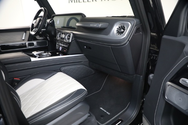 Used 2023 Mercedes-Benz AMG G 63 4x4 Squared AMG G 63 4x4 Squared for sale $275,900 at Rolls-Royce Motor Cars Greenwich in Greenwich CT 06830 17