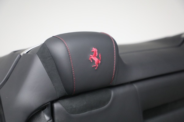 Used 2025 Ferrari Roma Spider for sale $317,900 at Rolls-Royce Motor Cars Greenwich in Greenwich CT 06830 22