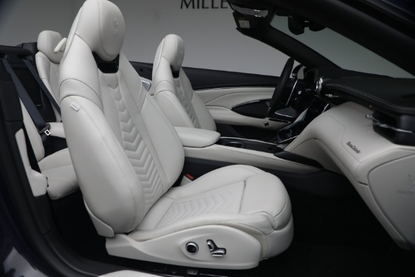 New 2026 Maserati GranCabrio Trofeo for sale $200,785 at Rolls-Royce Motor Cars Greenwich in Greenwich CT 06830 16