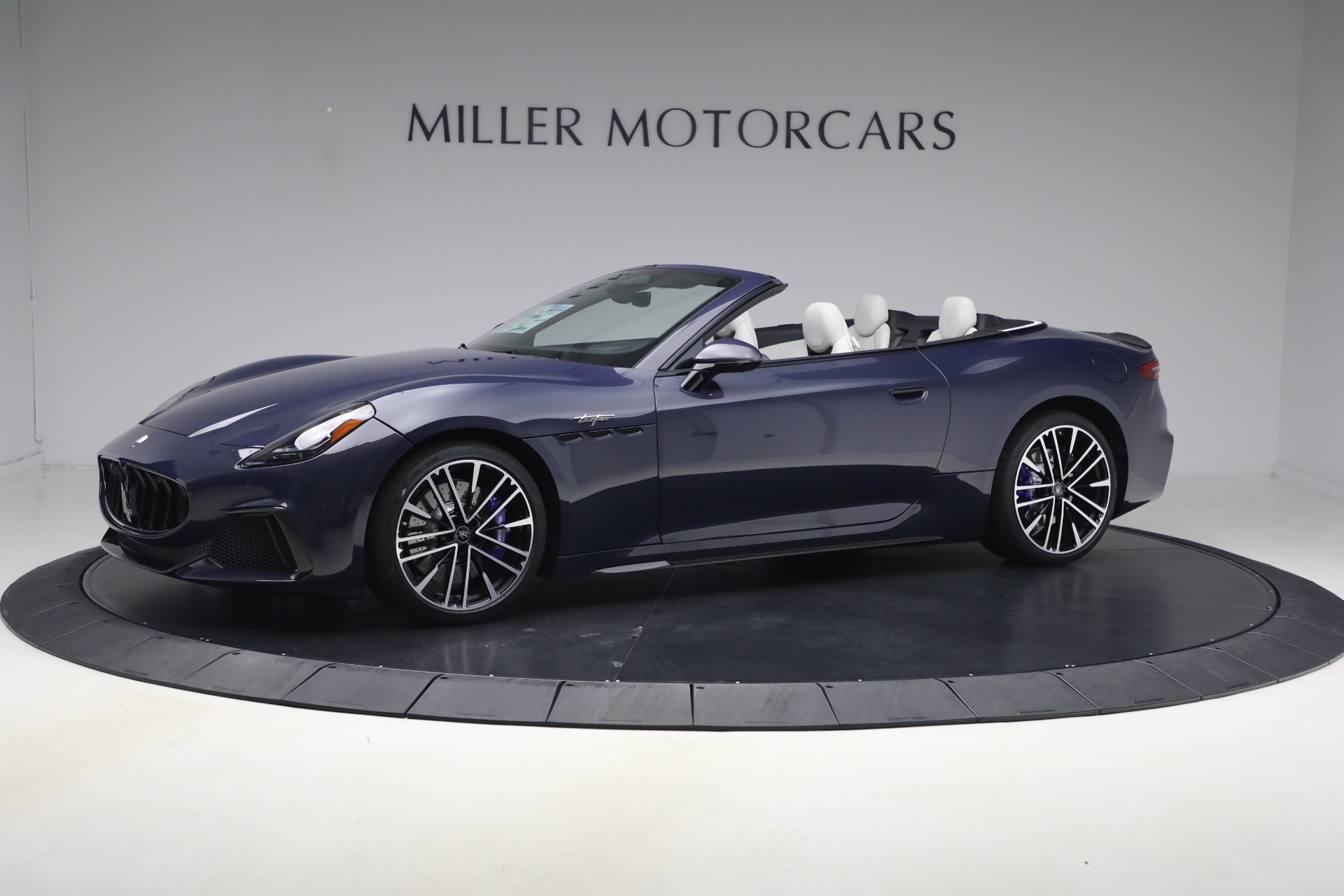 New 2026 Maserati GranCabrio Trofeo for sale $200,785 at Rolls-Royce Motor Cars Greenwich in Greenwich CT 06830 1