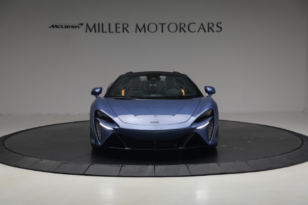 New 2026 McLaren Artura Spider Performance for sale $336,300 at Rolls-Royce Motor Cars Greenwich in Greenwich CT 06830 12