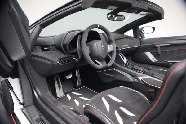 Used 2017 Lamborghini Centenario Roadster for sale $3,995,000 at Rolls-Royce Motor Cars Greenwich in Greenwich CT 06830 13