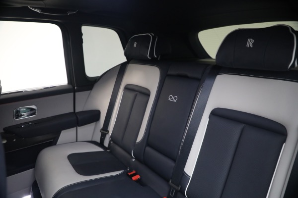 Used 2022 Rolls-Royce Black Badge Cullinan for sale $299,900 at Rolls-Royce Motor Cars Greenwich in Greenwich CT 06830 21