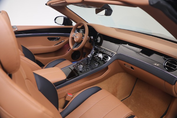 New 2026 Bentley Continental GTC for sale $401,300 at Rolls-Royce Motor Cars Greenwich in Greenwich CT 06830 27
