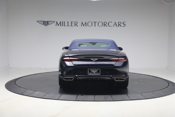 New 2026 Bentley Continental GTC Azure for sale $385,660 at Rolls-Royce Motor Cars Greenwich in Greenwich CT 06830 12