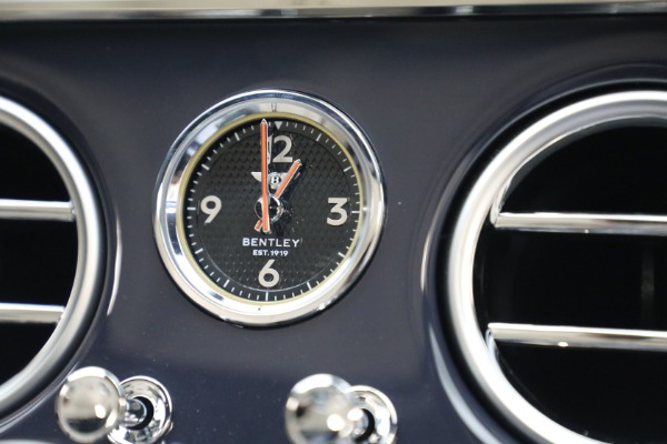 New 2026 Bentley Continental GTC Azure for sale $385,660 at Rolls-Royce Motor Cars Greenwich in Greenwich CT 06830 27