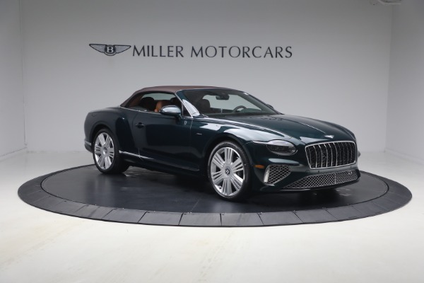 New 2026 Bentley Continental GTC Azure for sale $390,870 at Rolls-Royce Motor Cars Greenwich in Greenwich CT 06830 15