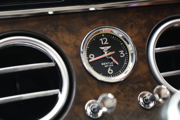 New 2026 Bentley Continental GTC Azure for sale $390,870 at Rolls-Royce Motor Cars Greenwich in Greenwich CT 06830 27