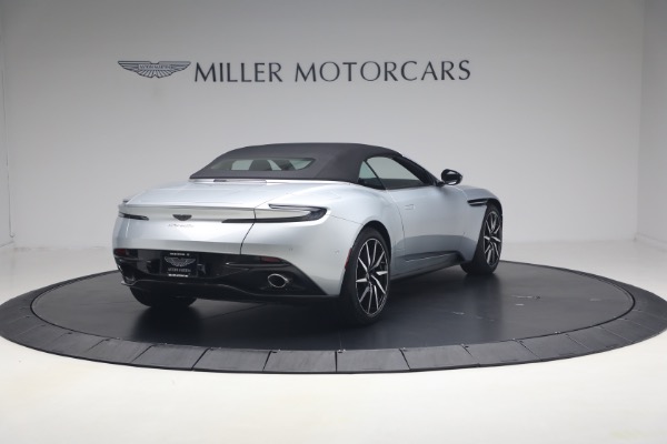 Used 2019 Aston Martin DB11 Volante for sale $105,900 at Rolls-Royce Motor Cars Greenwich in Greenwich CT 06830 19