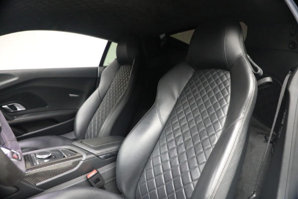 Used 2020 Audi R8 5.2 quattro V10 performance for sale $213,900 at Rolls-Royce Motor Cars Greenwich in Greenwich CT 06830 21