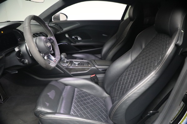 Used 2020 Audi R8 5.2 quattro V10 performance for sale $213,900 at Rolls-Royce Motor Cars Greenwich in Greenwich CT 06830 22