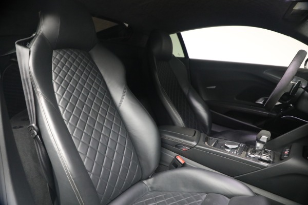 Used 2020 Audi R8 5.2 quattro V10 performance for sale $213,900 at Rolls-Royce Motor Cars Greenwich in Greenwich CT 06830 24