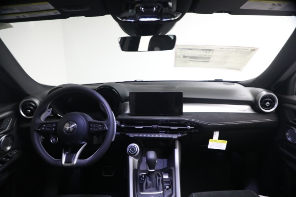 New 2026 Alfa Romeo Tonale Sport Speciale for sale $49,790 at Rolls-Royce Motor Cars Greenwich in Greenwich CT 06830 21