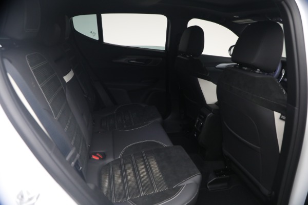 New 2026 Alfa Romeo Tonale Sport Speciale for sale $49,190 at Rolls-Royce Motor Cars Greenwich in Greenwich CT 06830 20