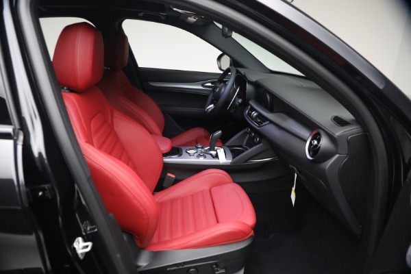 New 2026 Alfa Romeo Stelvio Veloce for sale $62,715 at Rolls-Royce Motor Cars Greenwich in Greenwich CT 06830 14