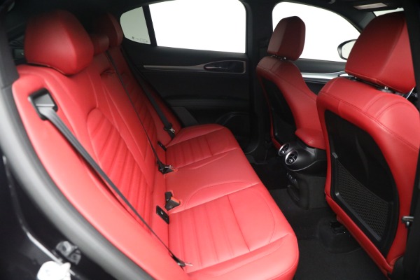 New 2026 Alfa Romeo Stelvio Veloce for sale $62,715 at Rolls-Royce Motor Cars Greenwich in Greenwich CT 06830 17