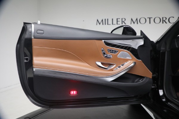 Used 2020 Mercedes-Benz S-Class AMG S 63 for sale $105,900 at Rolls-Royce Motor Cars Greenwich in Greenwich CT 06830 22