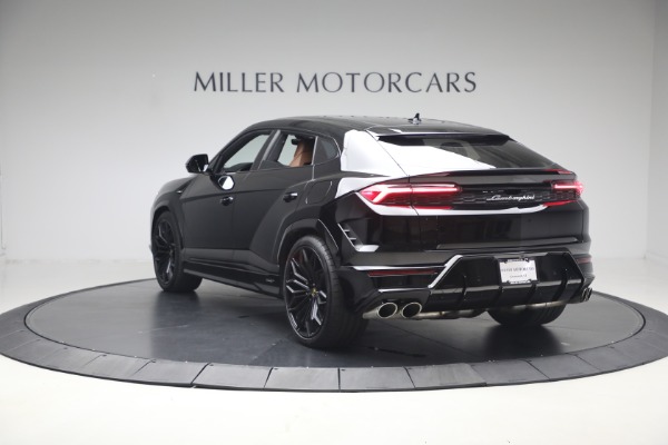 Used 2025 Lamborghini Urus SE for sale $305,900 at Rolls-Royce Motor Cars Greenwich in Greenwich CT 06830 5