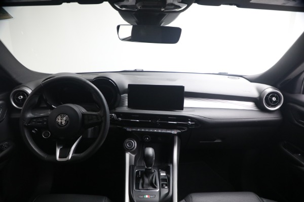 Used 2024 Alfa Romeo Tonale Hybrid Ti for sale $26,900 at Rolls-Royce Motor Cars Greenwich in Greenwich CT 06830 22