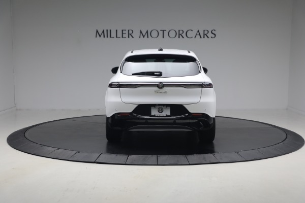 Used 2024 Alfa Romeo Tonale Hybrid Ti for sale $26,900 at Rolls-Royce Motor Cars Greenwich in Greenwich CT 06830 5